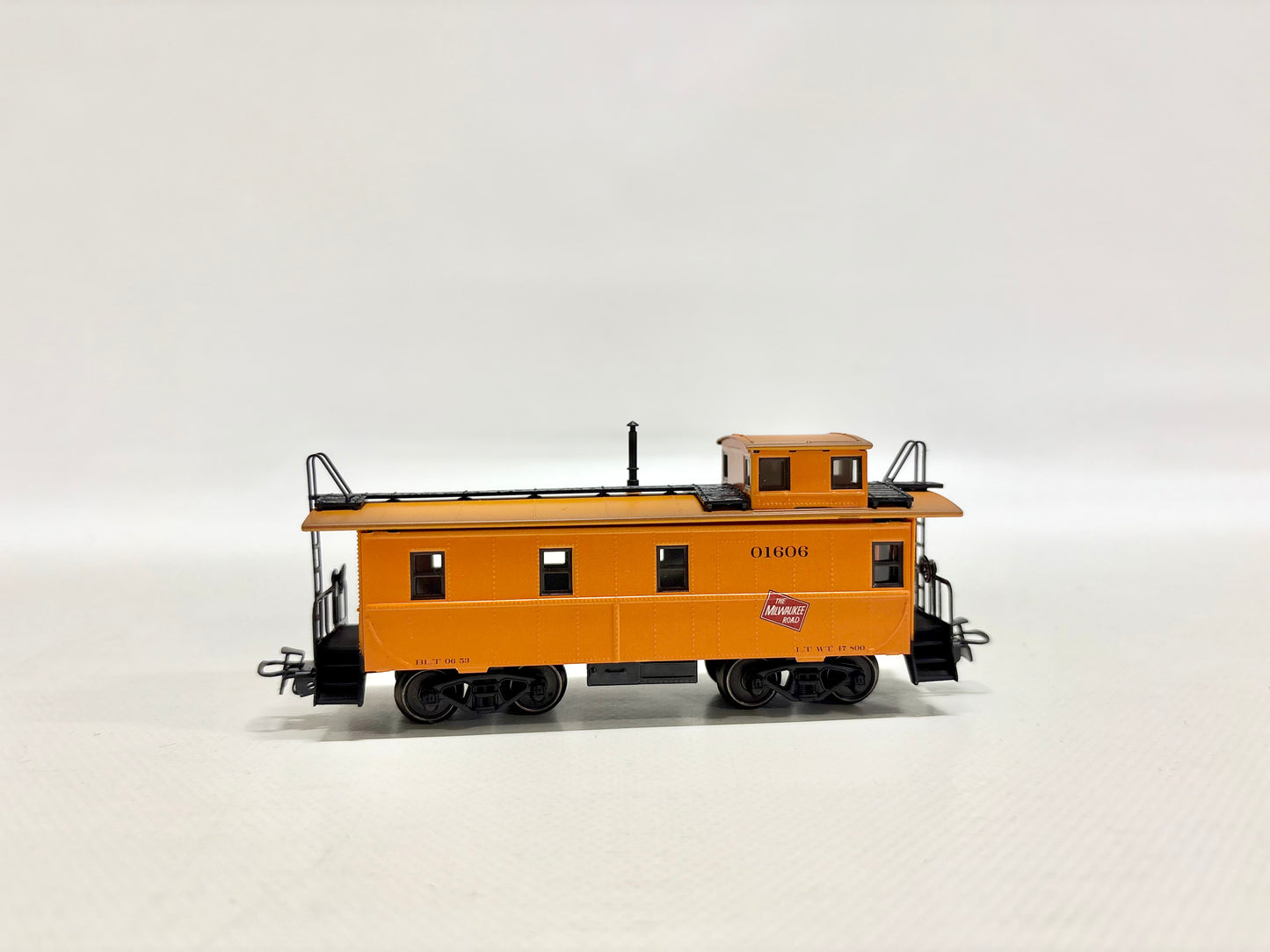 Märklin 45704 Güterwagen Caboose The Milwaukee Road AC H0