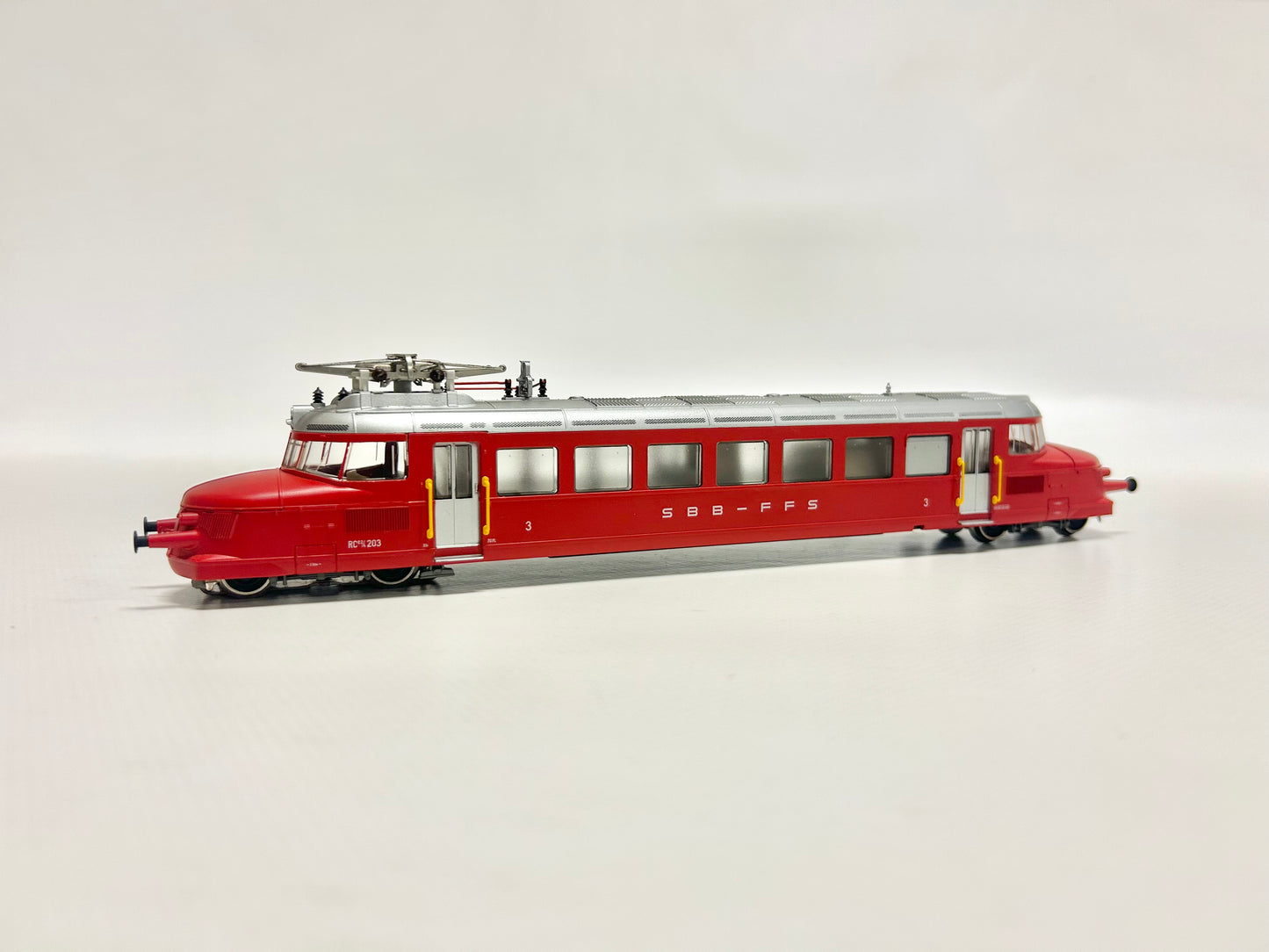 Märklin 3125 SBB Triebwagen "Roter Pfeil" RBe 2/4 H0