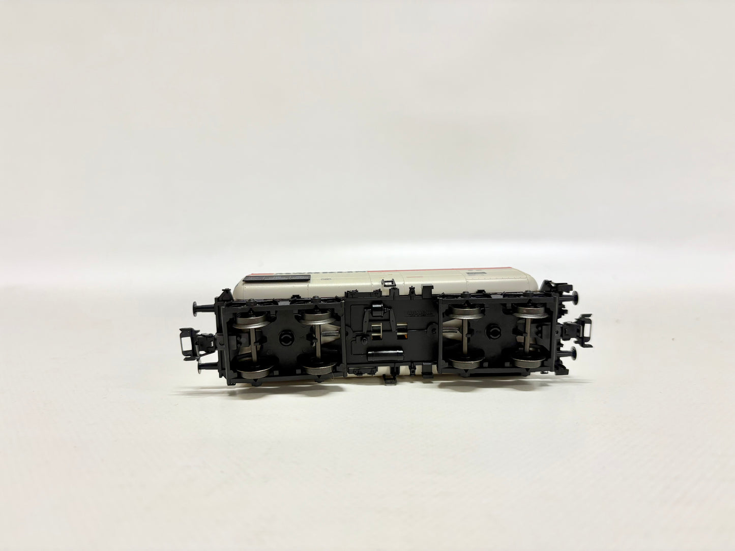 Märklin 47910 Güterwagen Kesselwagen Heizöl DB AC H0