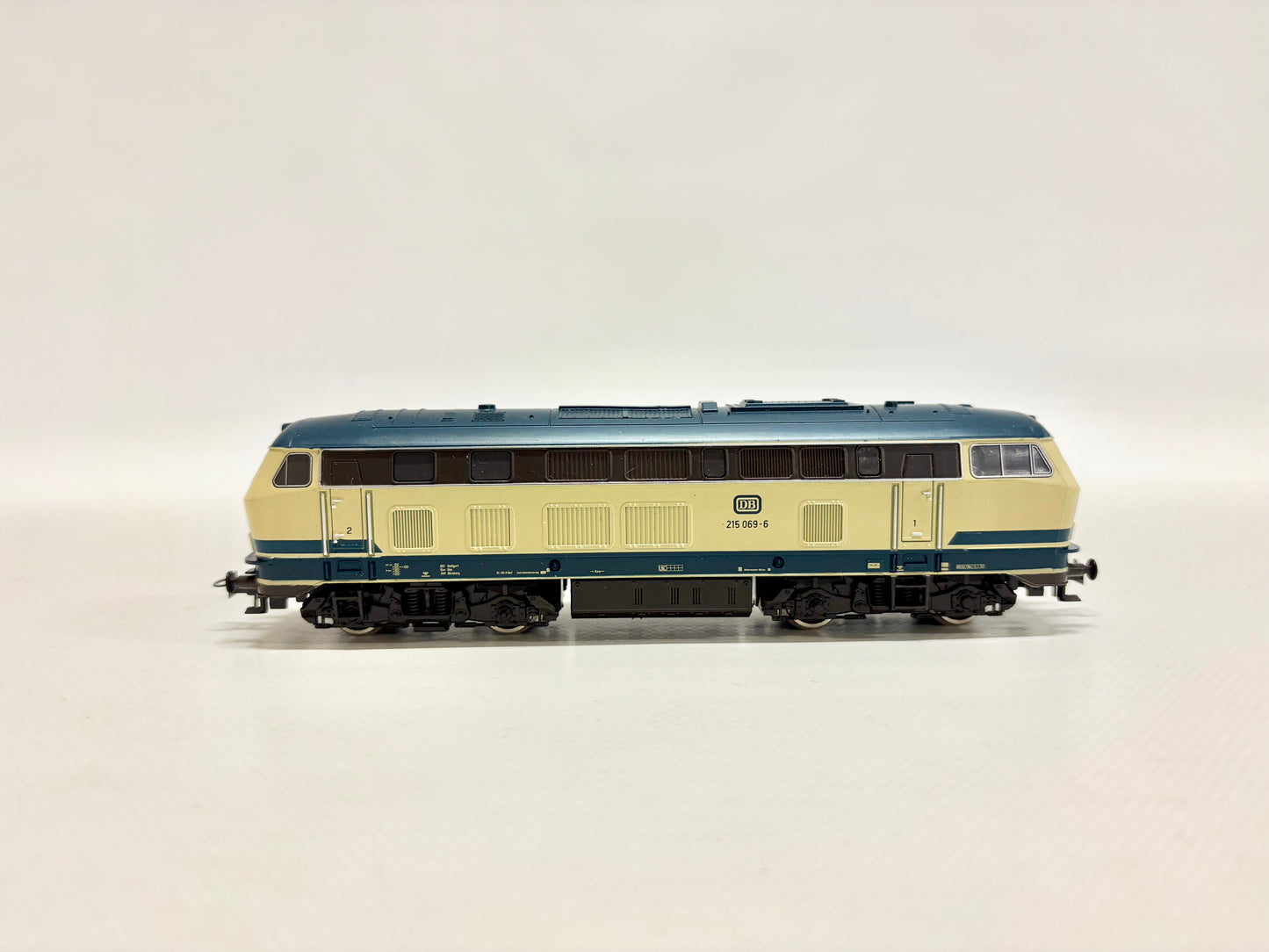 Roco 04151B Diesellok Br 215 069 6 DB DC H0