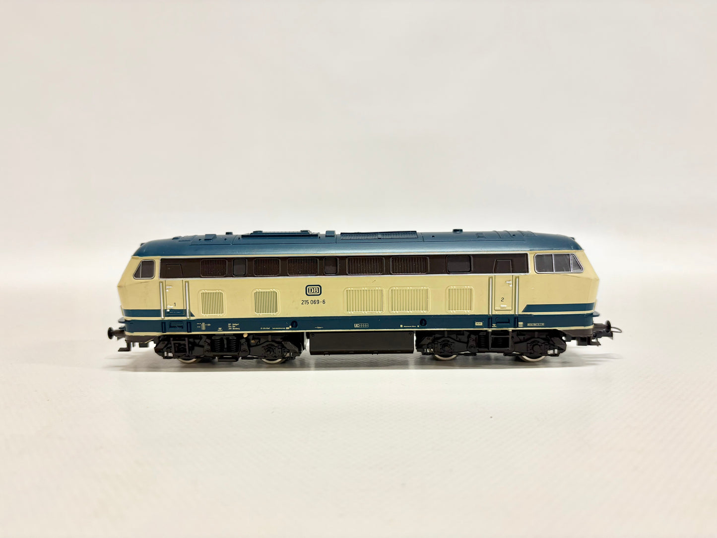 Roco 04151B Diesellok Br 215 069 6 DB DC H0