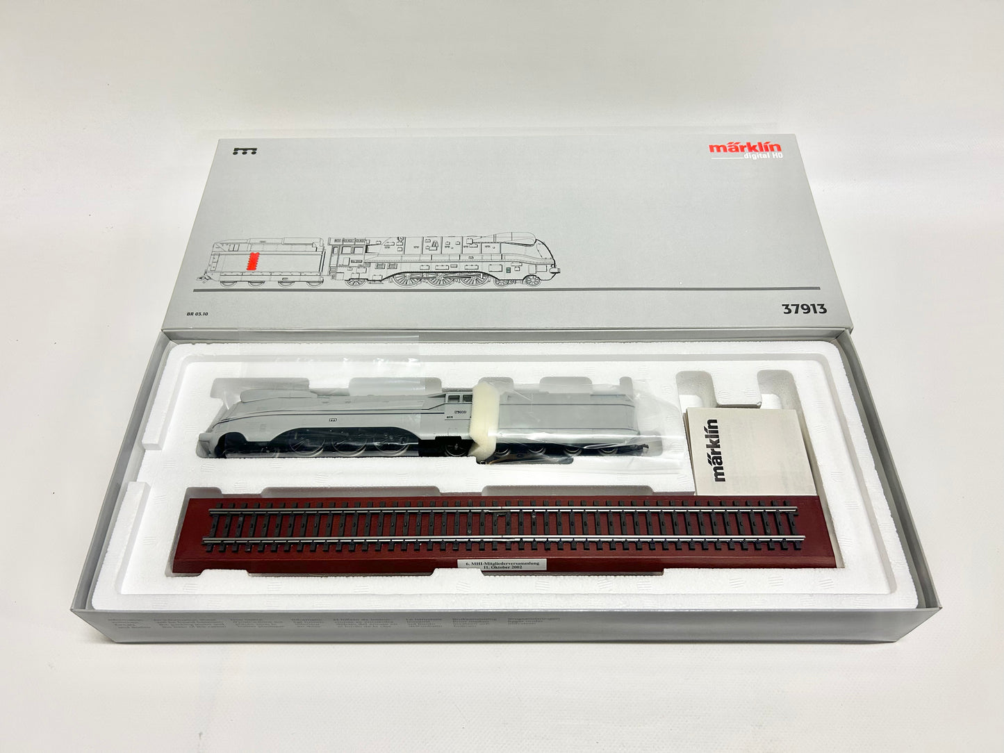 Märklin 37913 Digital MHI 2002 Br 03 streamlined steam locomotive H0 