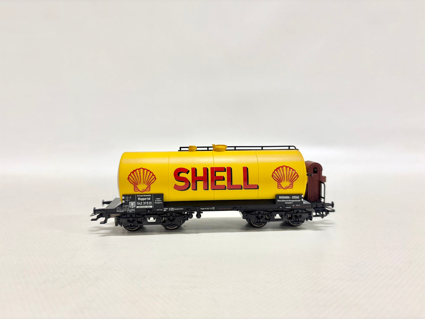 Märklin 46512 Güterwagen Kesselwagen SHELL DR AC H0