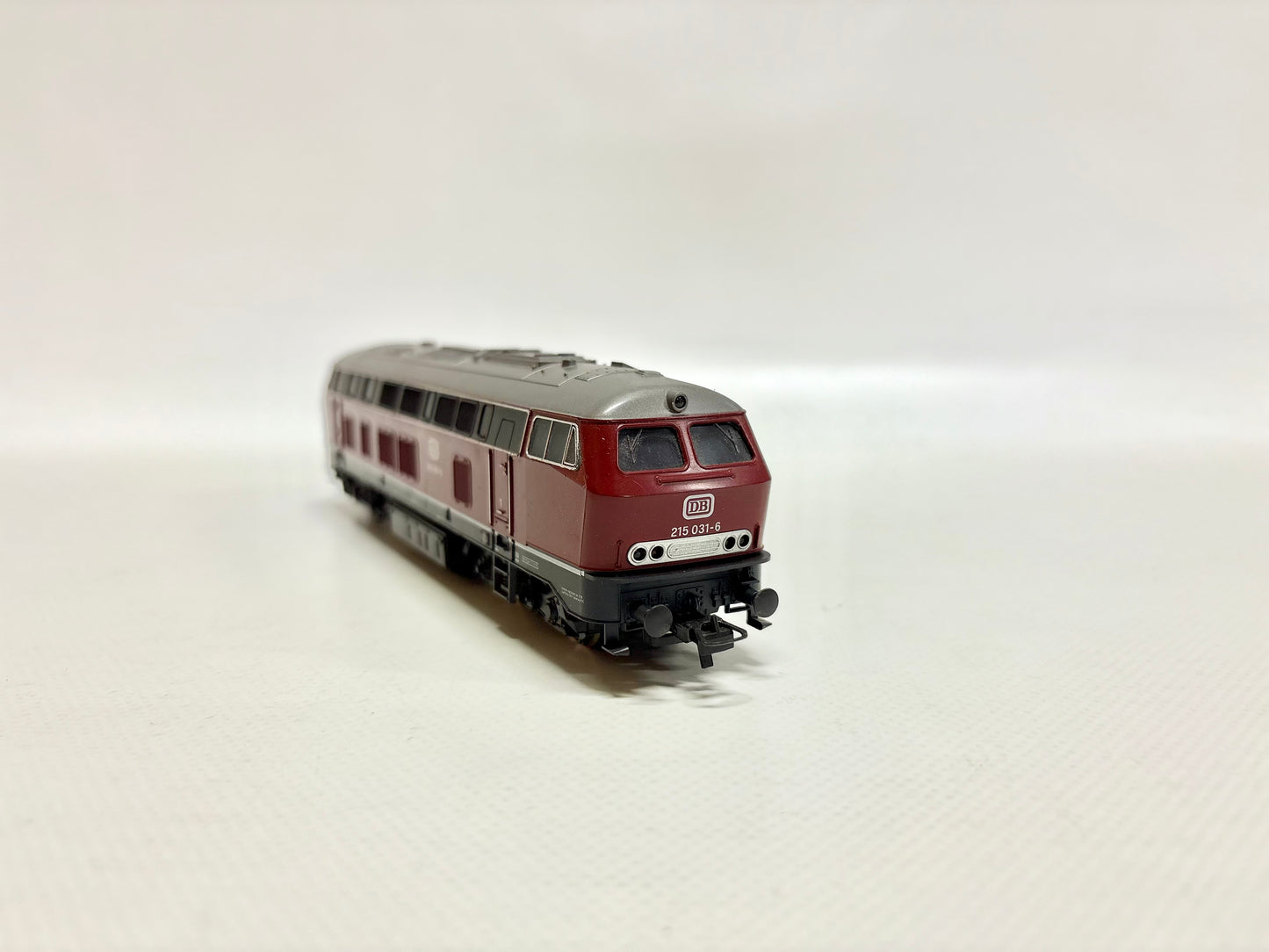 Roco 4151A Diesellok Br 215 031-6 DB DC H0