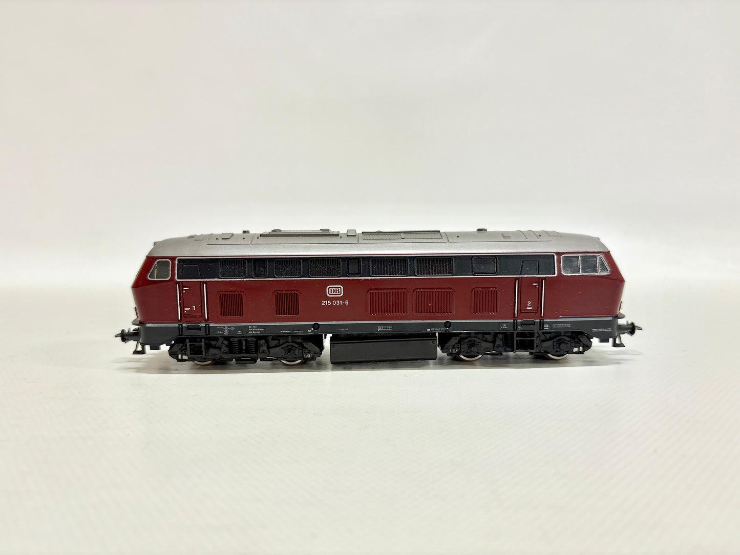 Roco 4151A Diesellok Br 215 031-6 DB DC H0