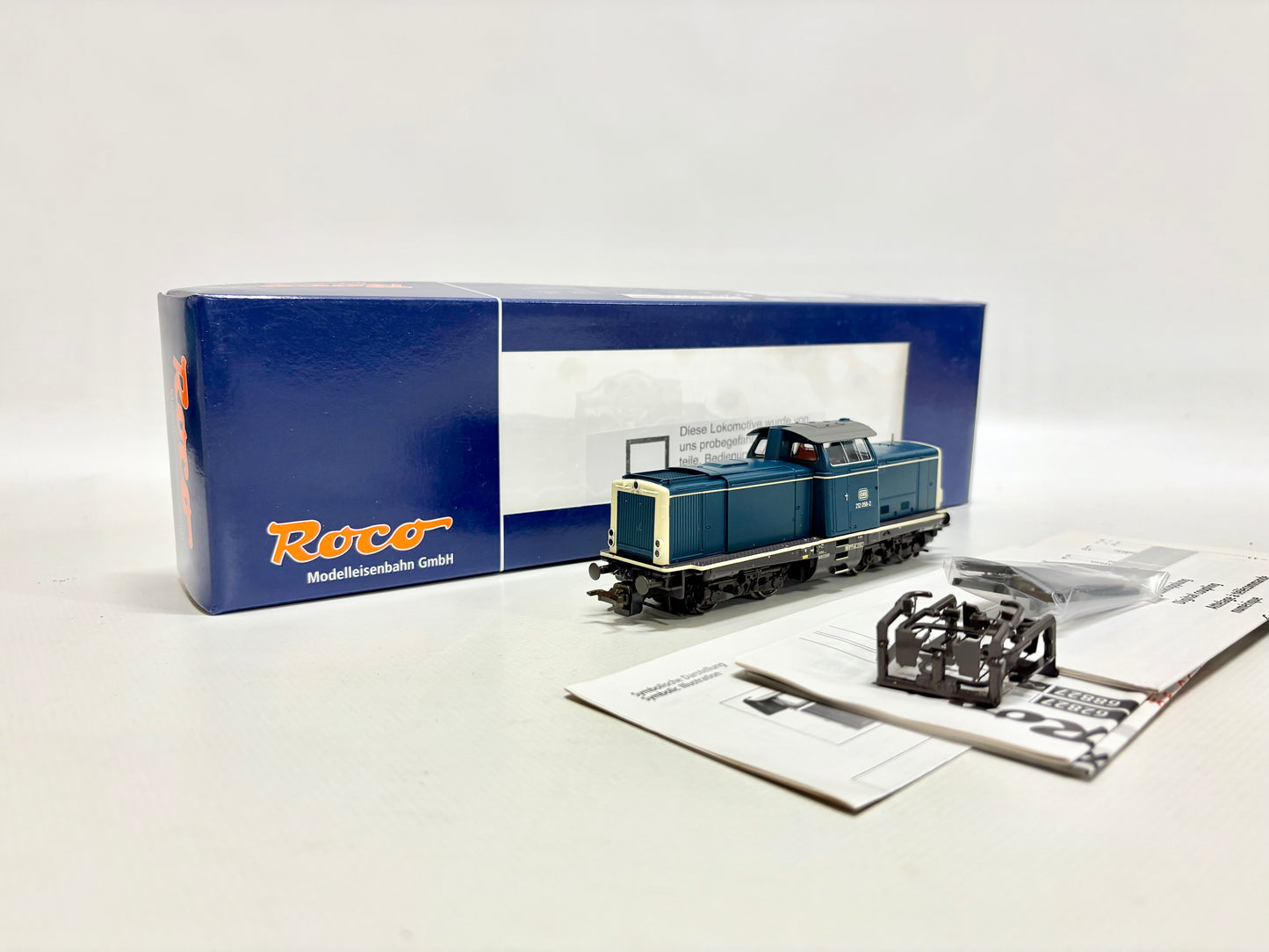 Roco 62827 Digital Diesellok Br 212 058-2 DB DC H0