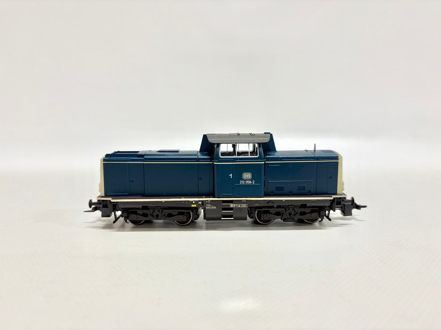 Roco 62827 Digital Diesellok Br 212 058-2 DB DC H0