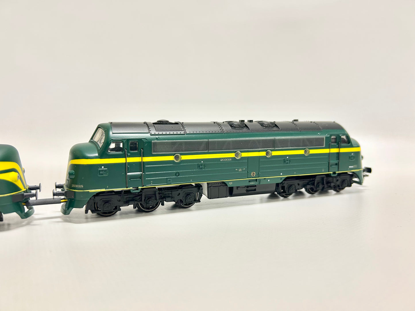 Märklin 34664 Digital + Sound Doppeltraktion Serie 202 + 203 SNCB Diesellok H0