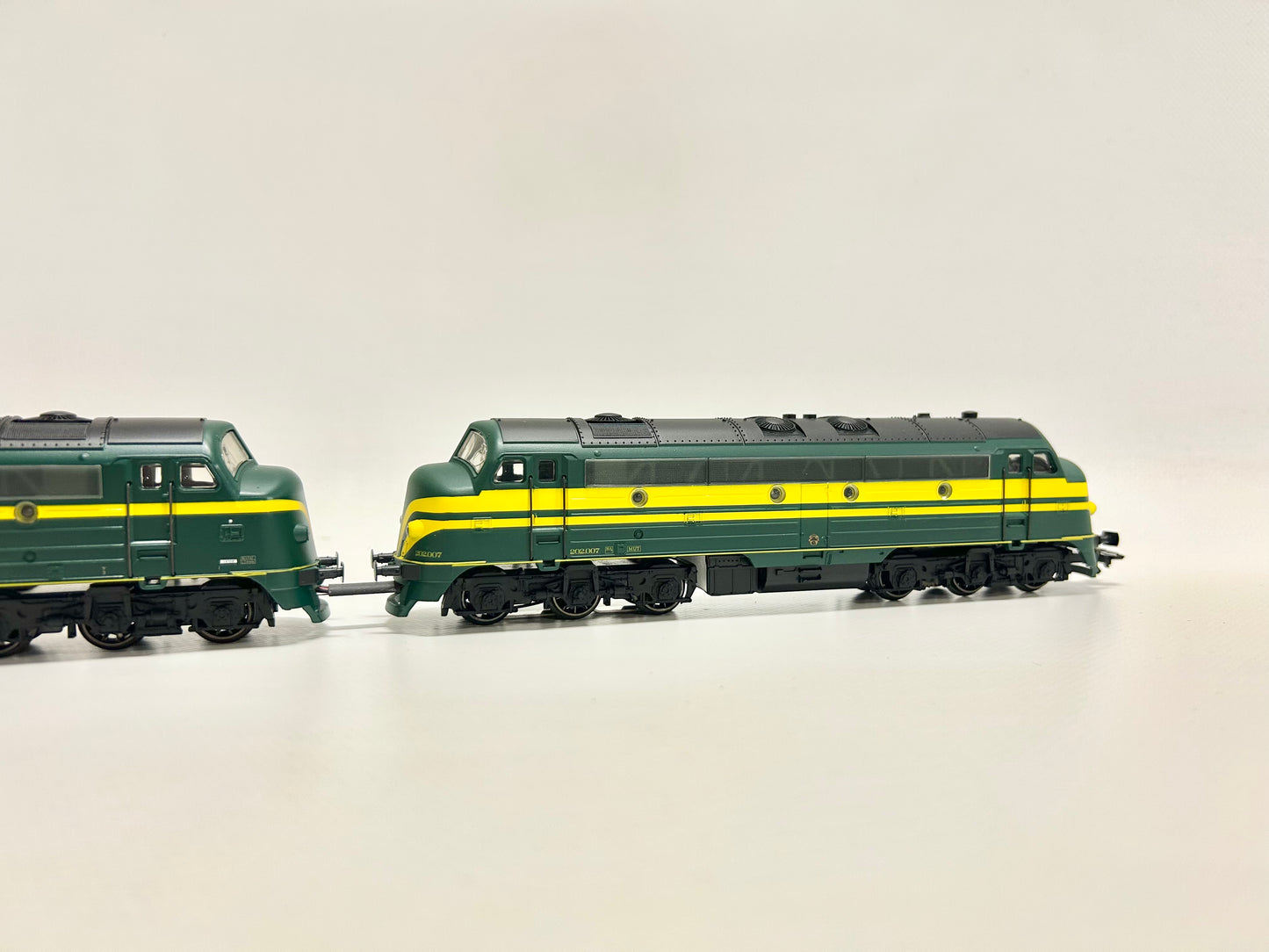Märklin 34664 Digital + Sound Doppeltraktion Serie 202 + 203 SNCB Diesellok H0