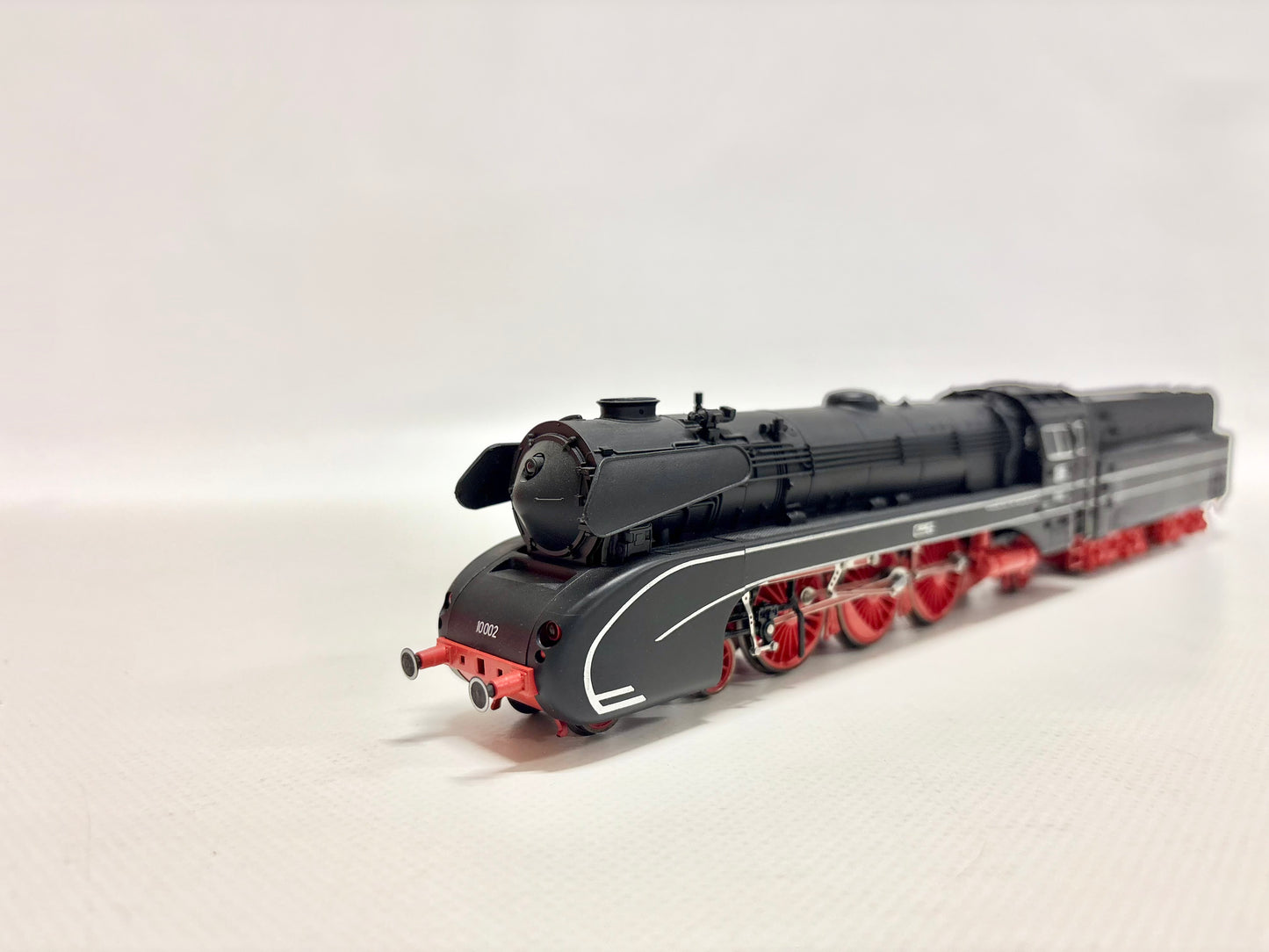 Rivarossi 1324 Stromliniendampflok Br 10 002 DB DC H0