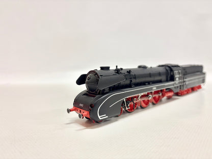 Rivarossi 1324 Stromliniendampflok Br 10 002 DB DC H0