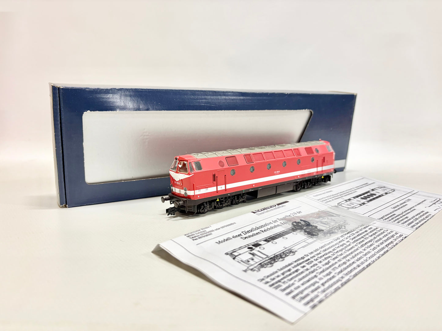 Gützold 33300 Diesellok Br 219 099-9 DR DC H0