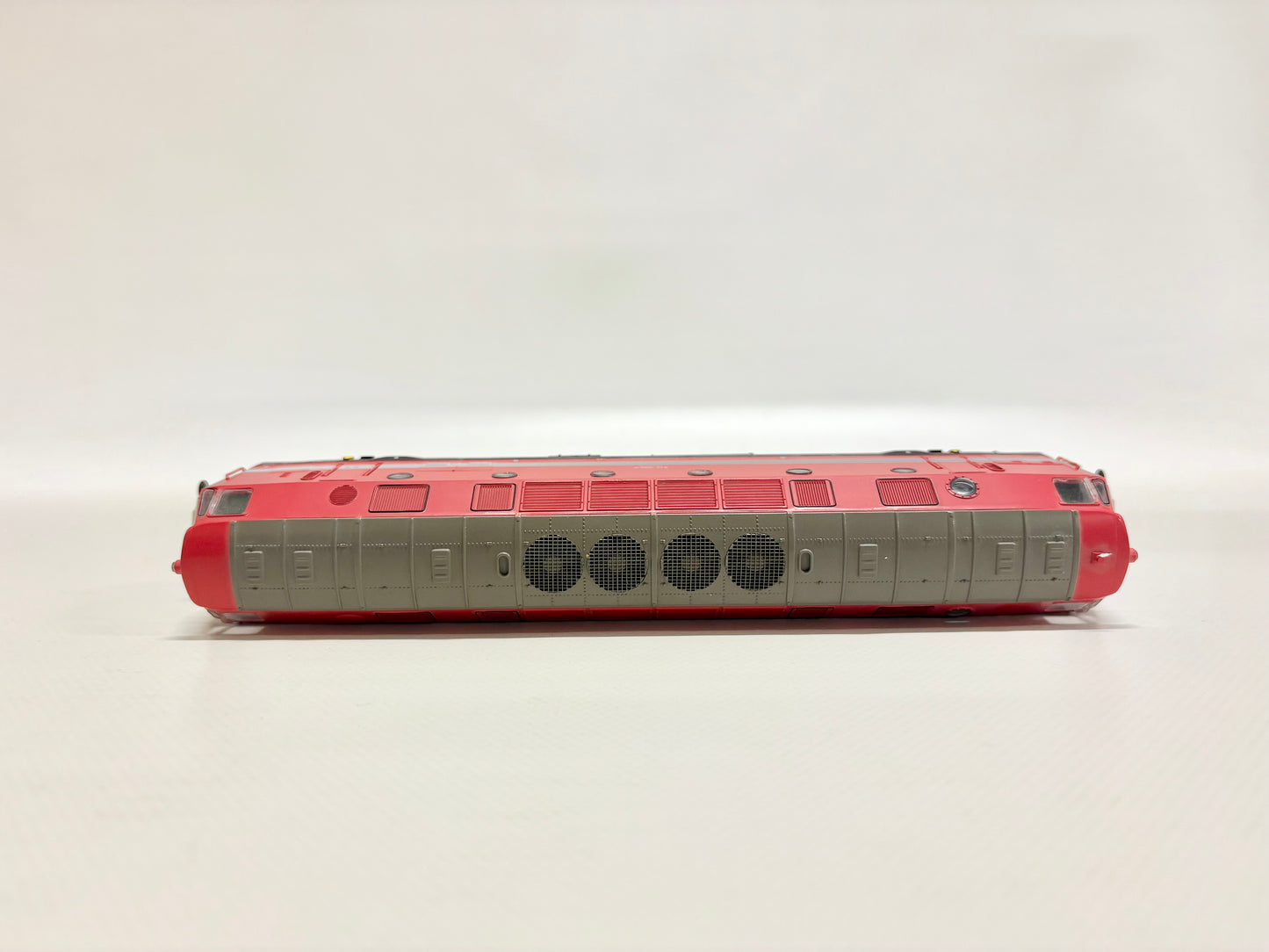 Gützold 33300 Diesellok Br 219 099-9 DR DC H0
