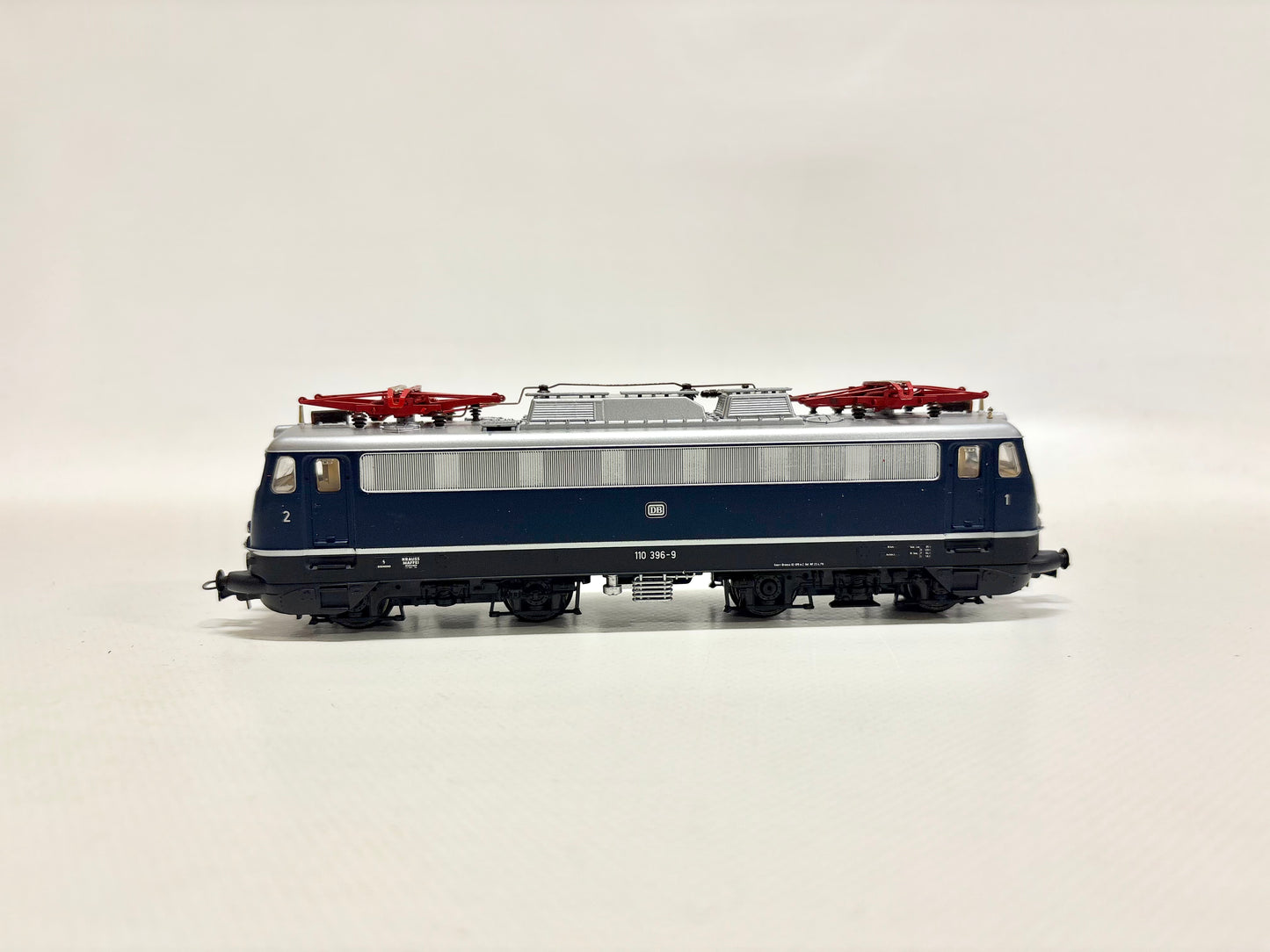 Liliput 110232 E-Lok Br 110 369-9 DB DC H0