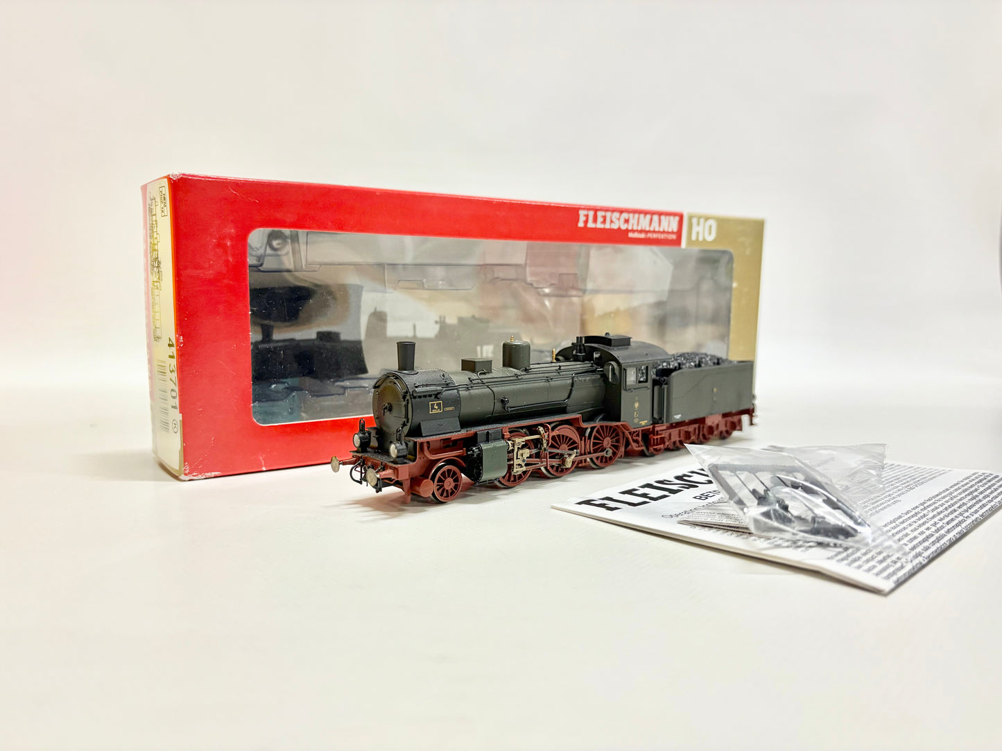 Fleischmann 413701K DSS Dampflok P6 K.P.E.V. DC H0