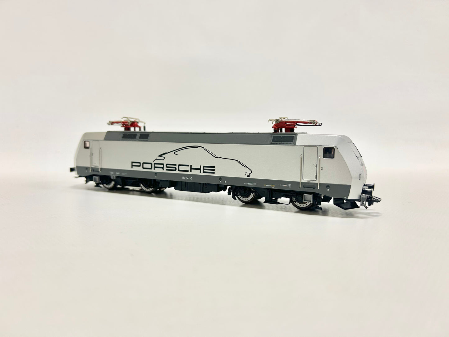 Märklin 39352 Digital + Sound Class 152 "PORSCHE" Electric Locomotive DB H0