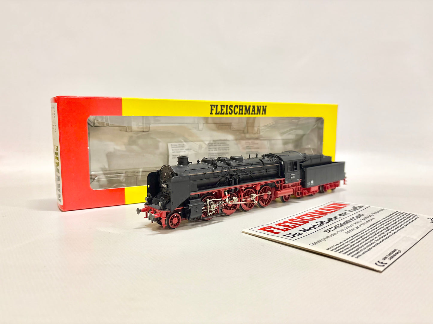 Fleischmann 4137 Dampflok Br 39 031 DR DC H0