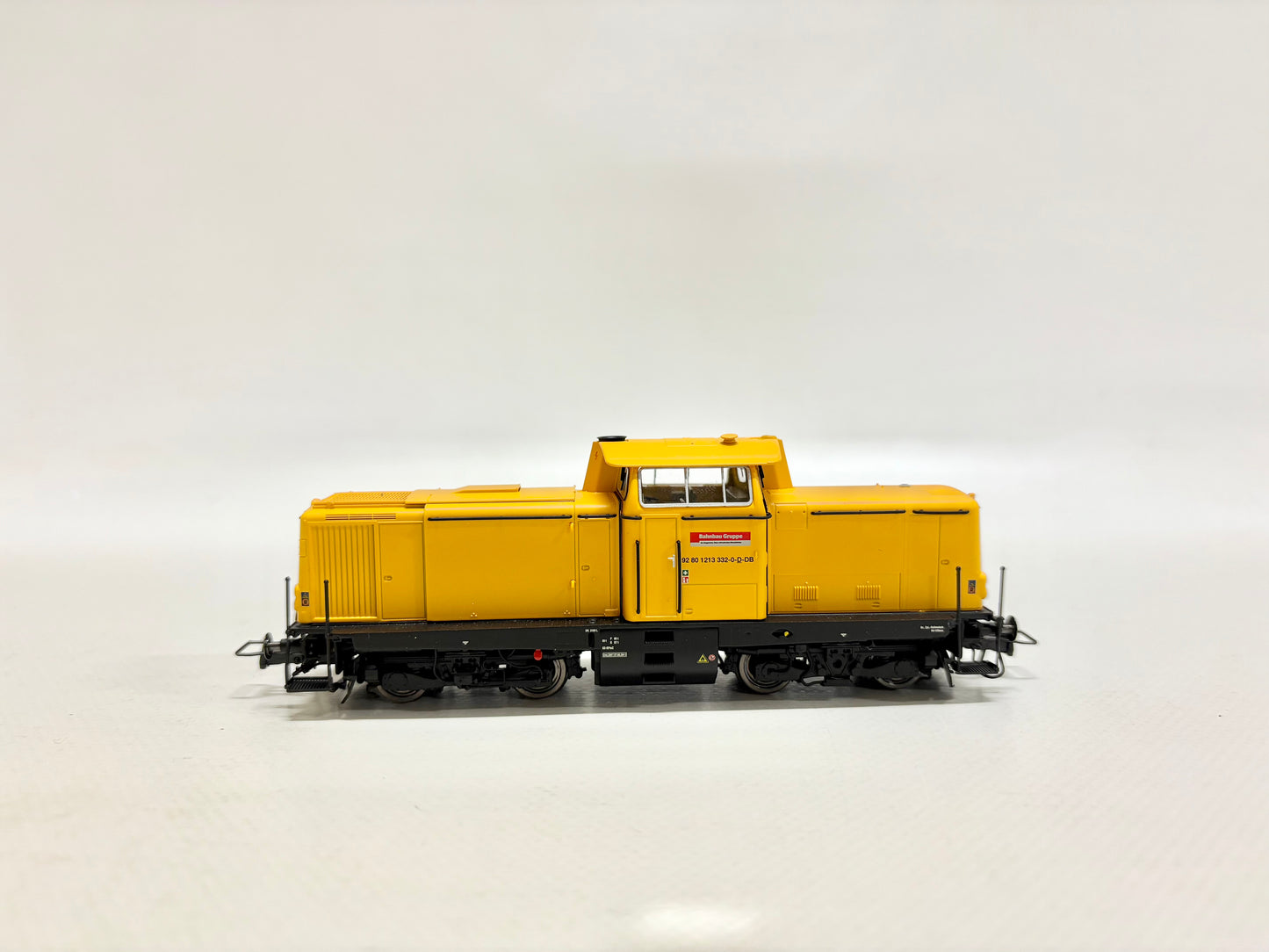 Brawa 42876 Diesellok Br 213 332-0 Bahnbau DC H0