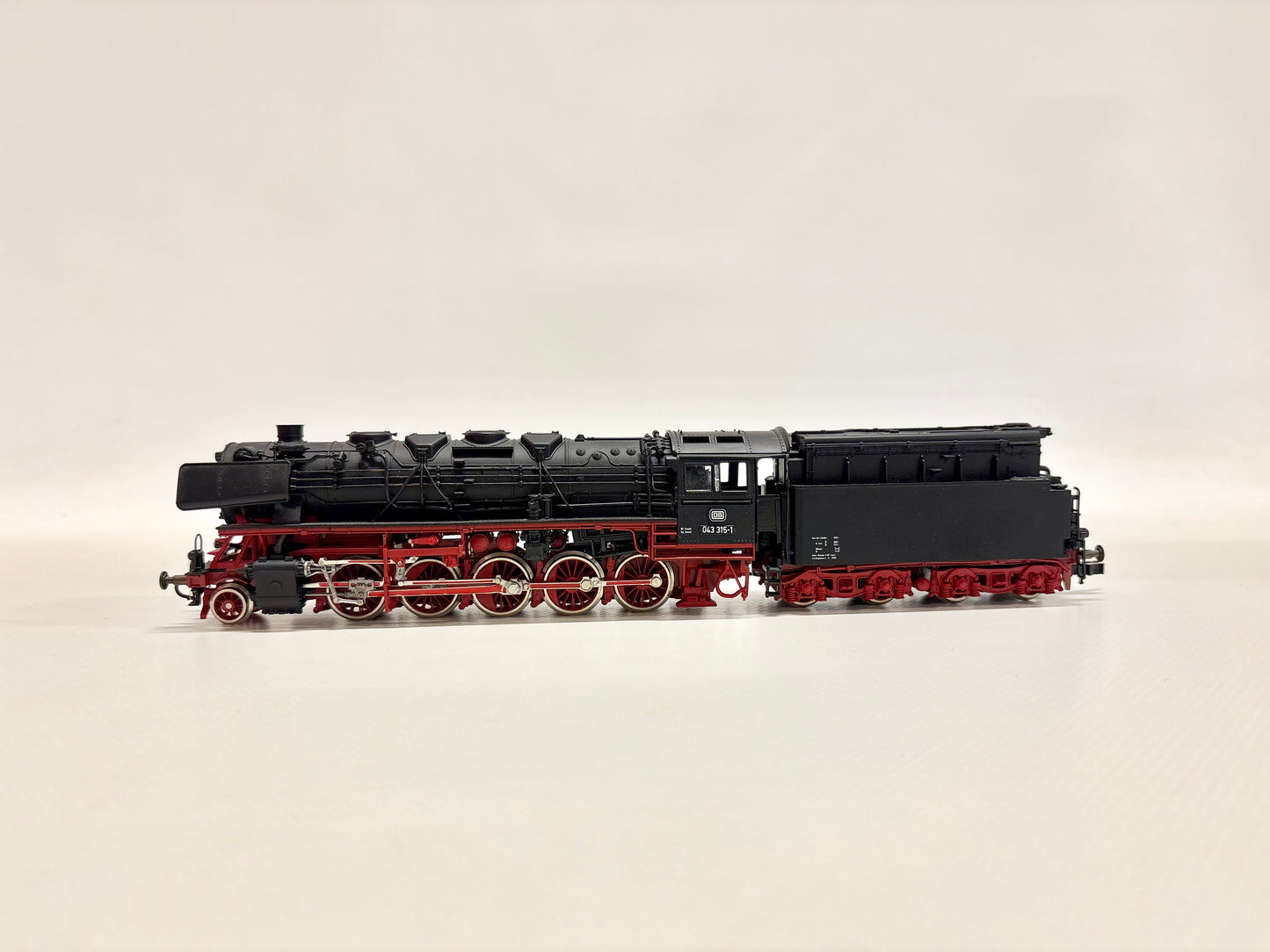 Roco 04126A Dampflok Br 043 315-1 Öl DB DC H0