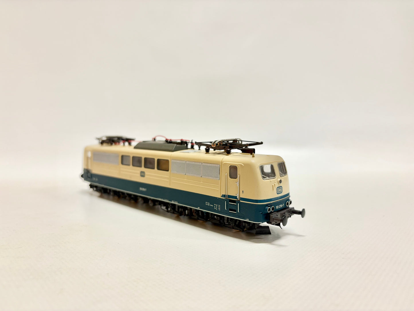 Röwa 1420 E-Lok Br 151 076-7 DB DC H0