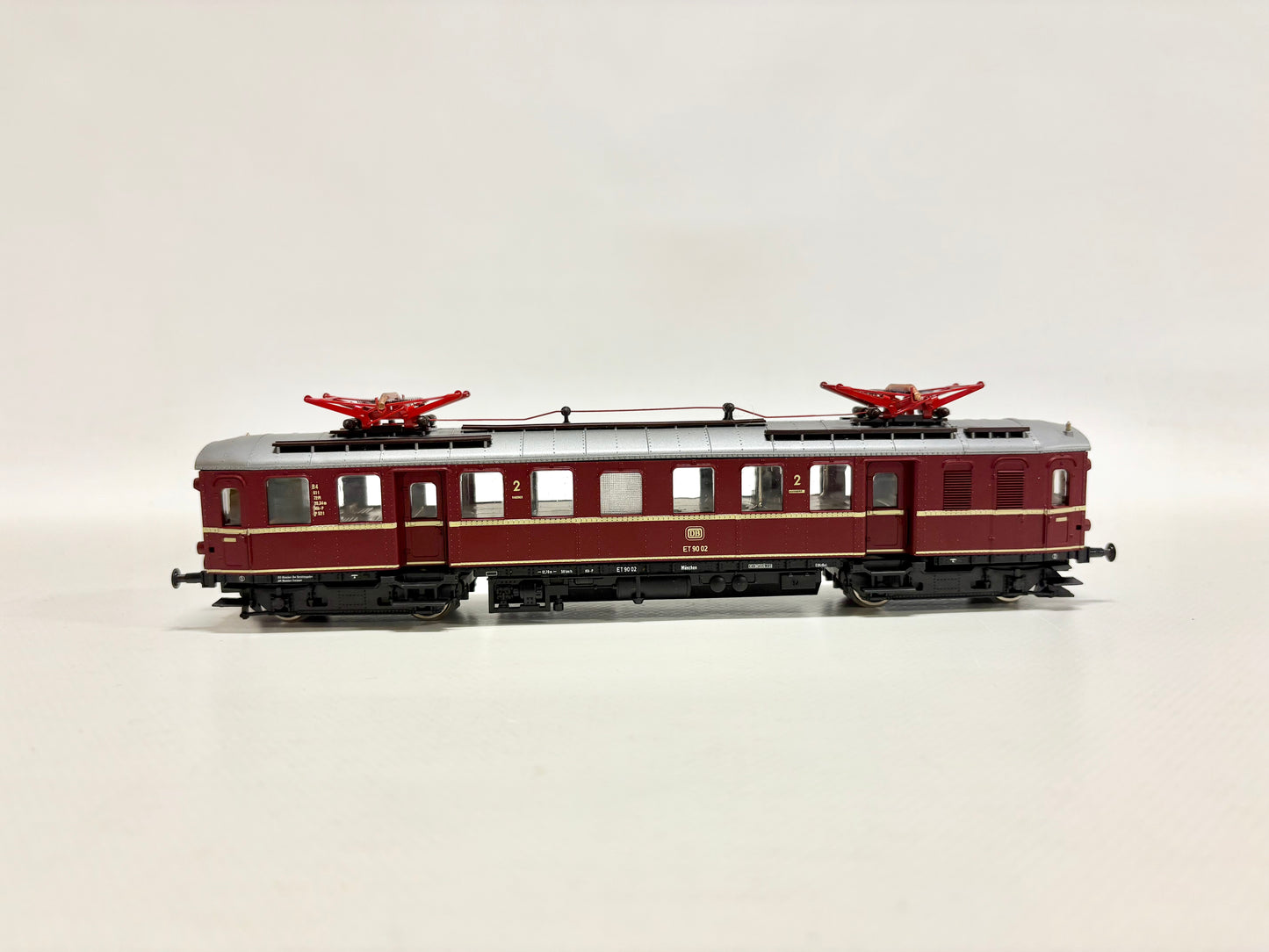 Roco 04185A Elektrischer Triebwagen ET90 DB DC H0
