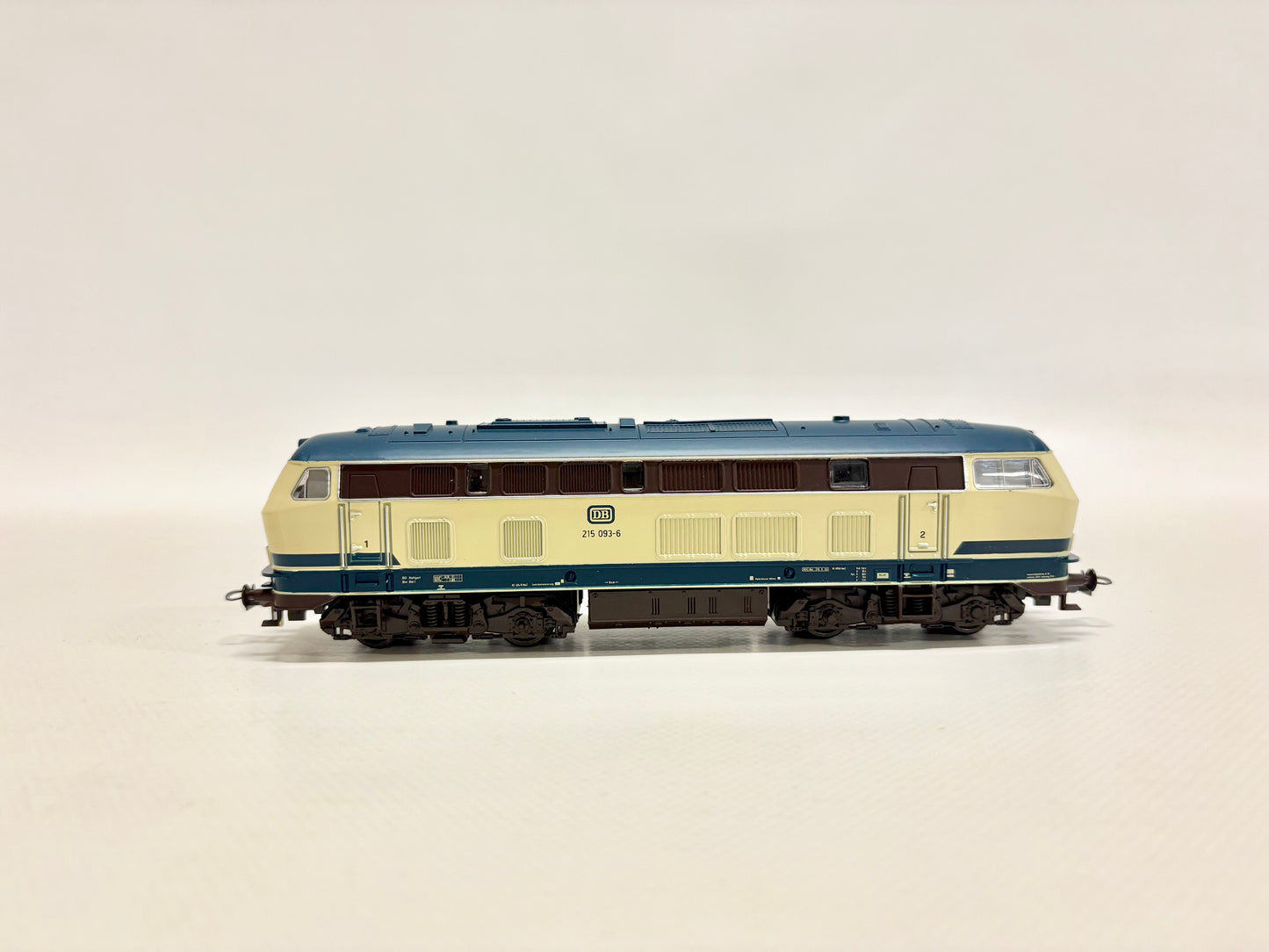 Roco 43418 Diesellok Br 215 093-6 DB DC H0