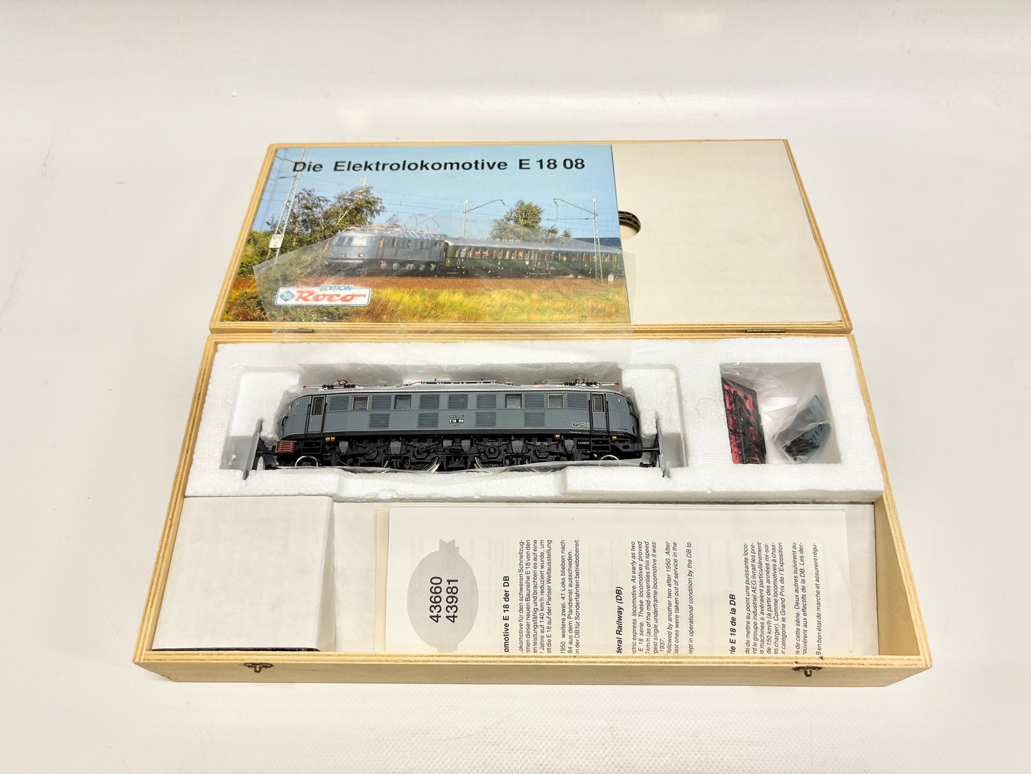 Roco 43660 DSS E-Lok E18 08 DRG DC H0