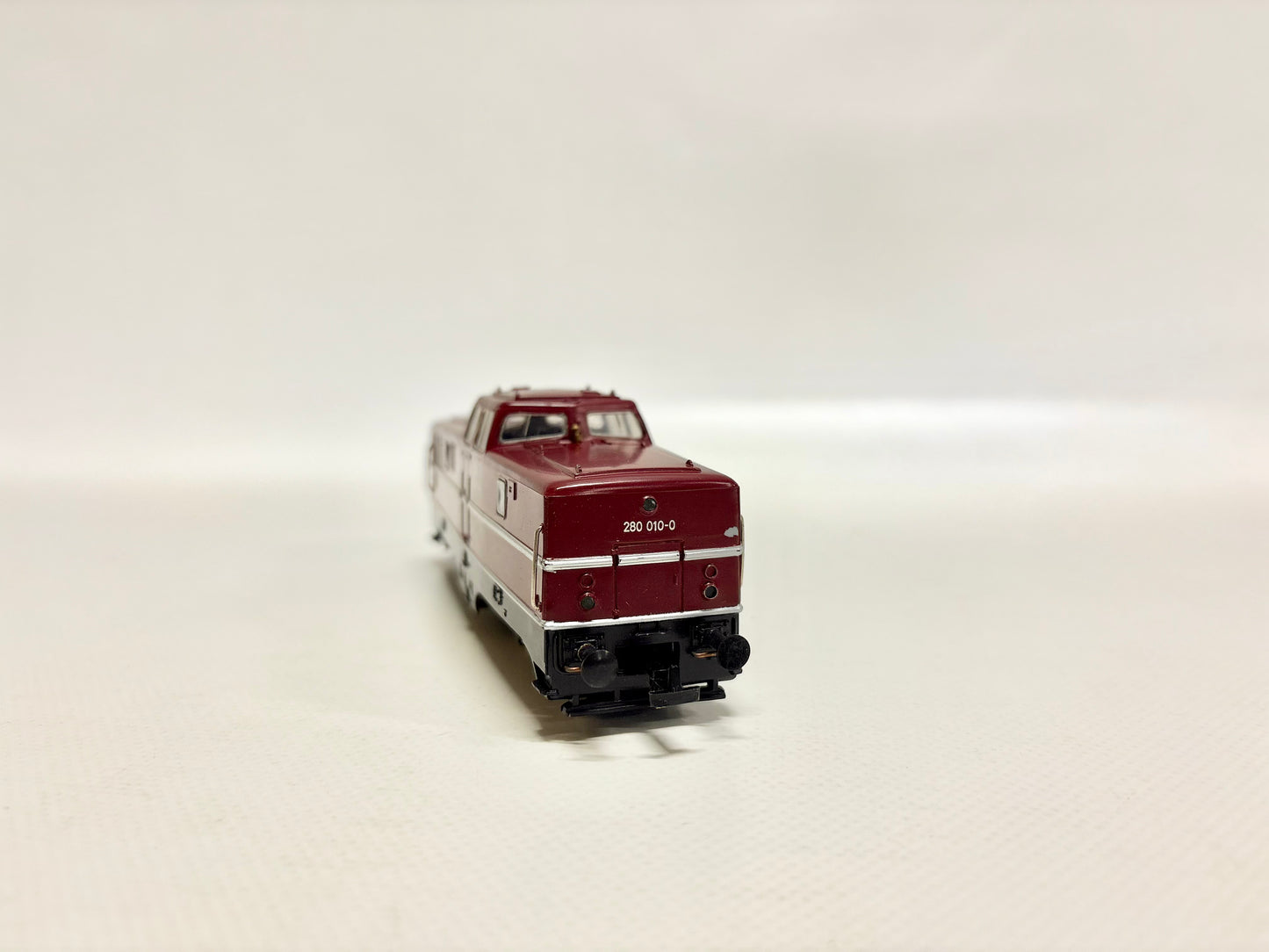 Ortwein 2100 Diesellok Br 280 010-0 DB DC H0