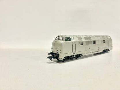 Märklin 3581 Br 221 "Metall Technologie" Diesellok Sondermodell H0