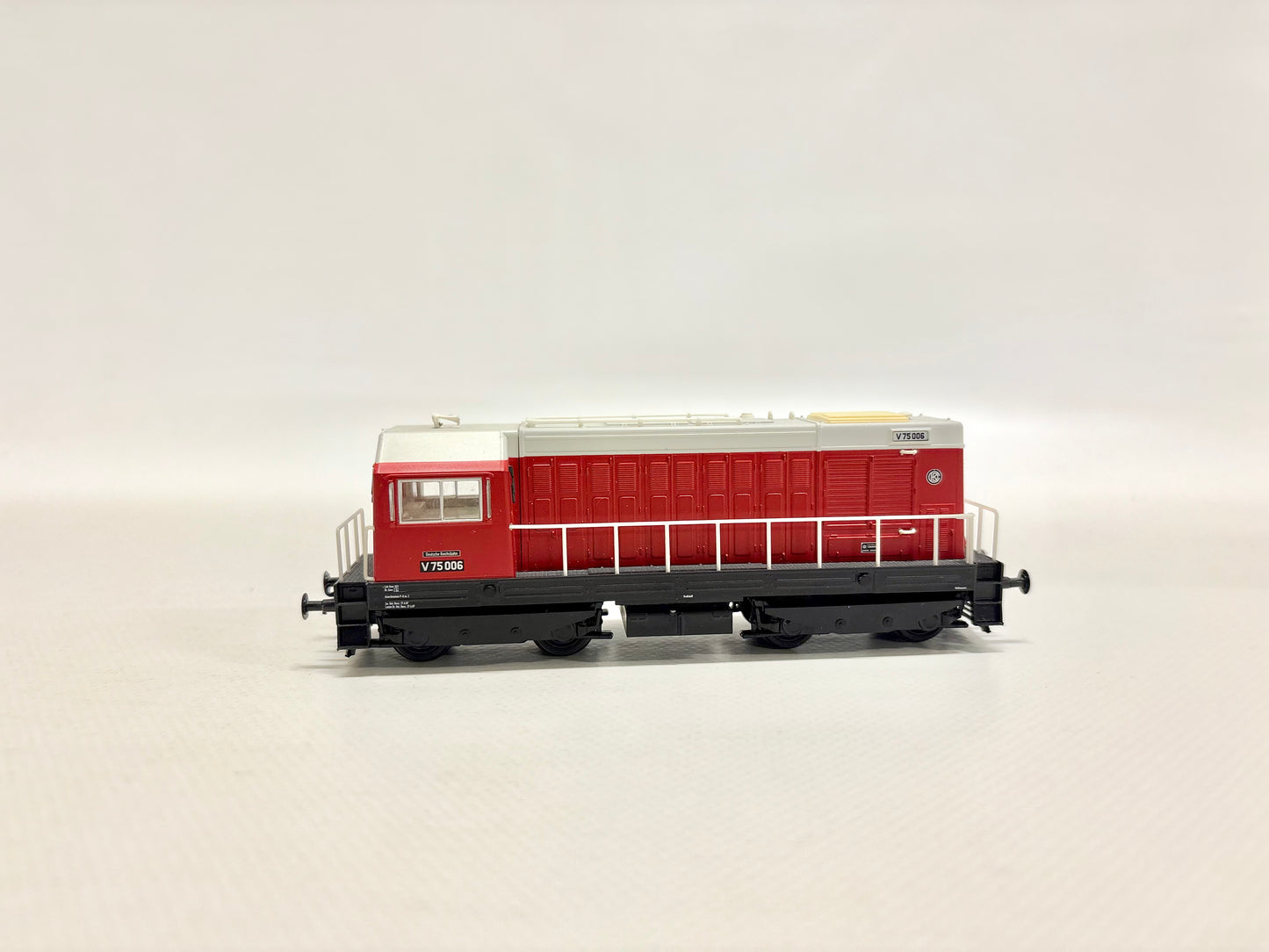 CStrain 72020 DSS Diesellok Br V75 006 DR DC H0