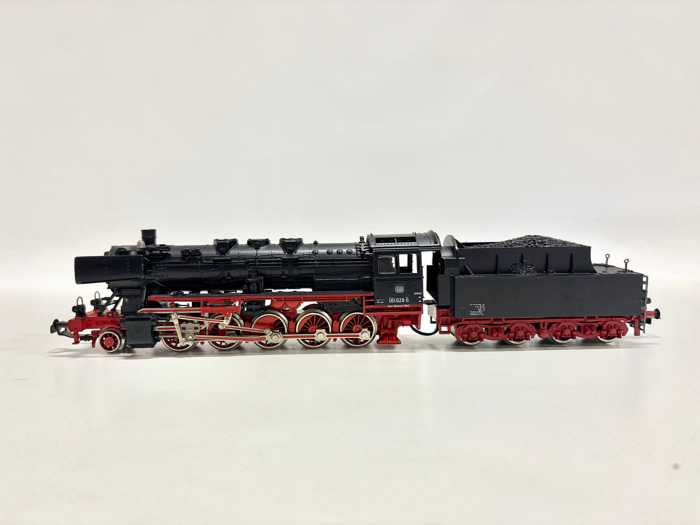 Fleischmann 4177 Dampflok Br 051 628-6 DB DC H0