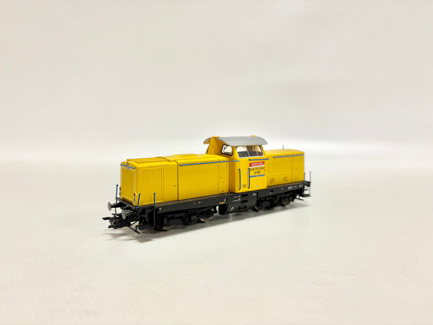 Märklin 39213 Mfx Digital & Sound Diesellokomotive Br 213 333-8 DB AC H0