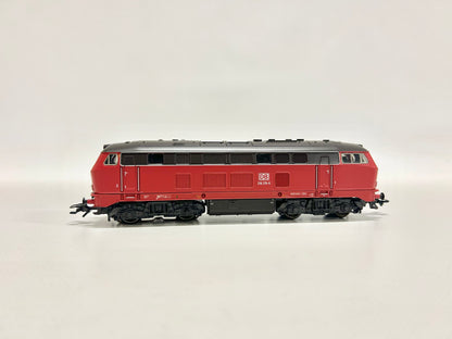 Märklin 33743 Digital Br 216 Diesellok orientrot H0