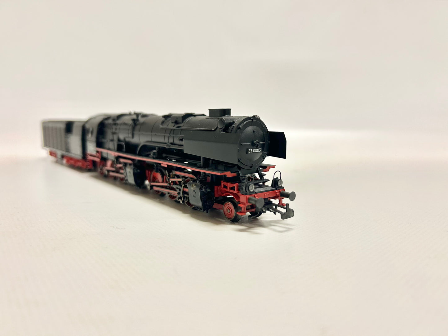 Märklin 37021 Digital Br 53 Dampflok mit Kondenstender H0
