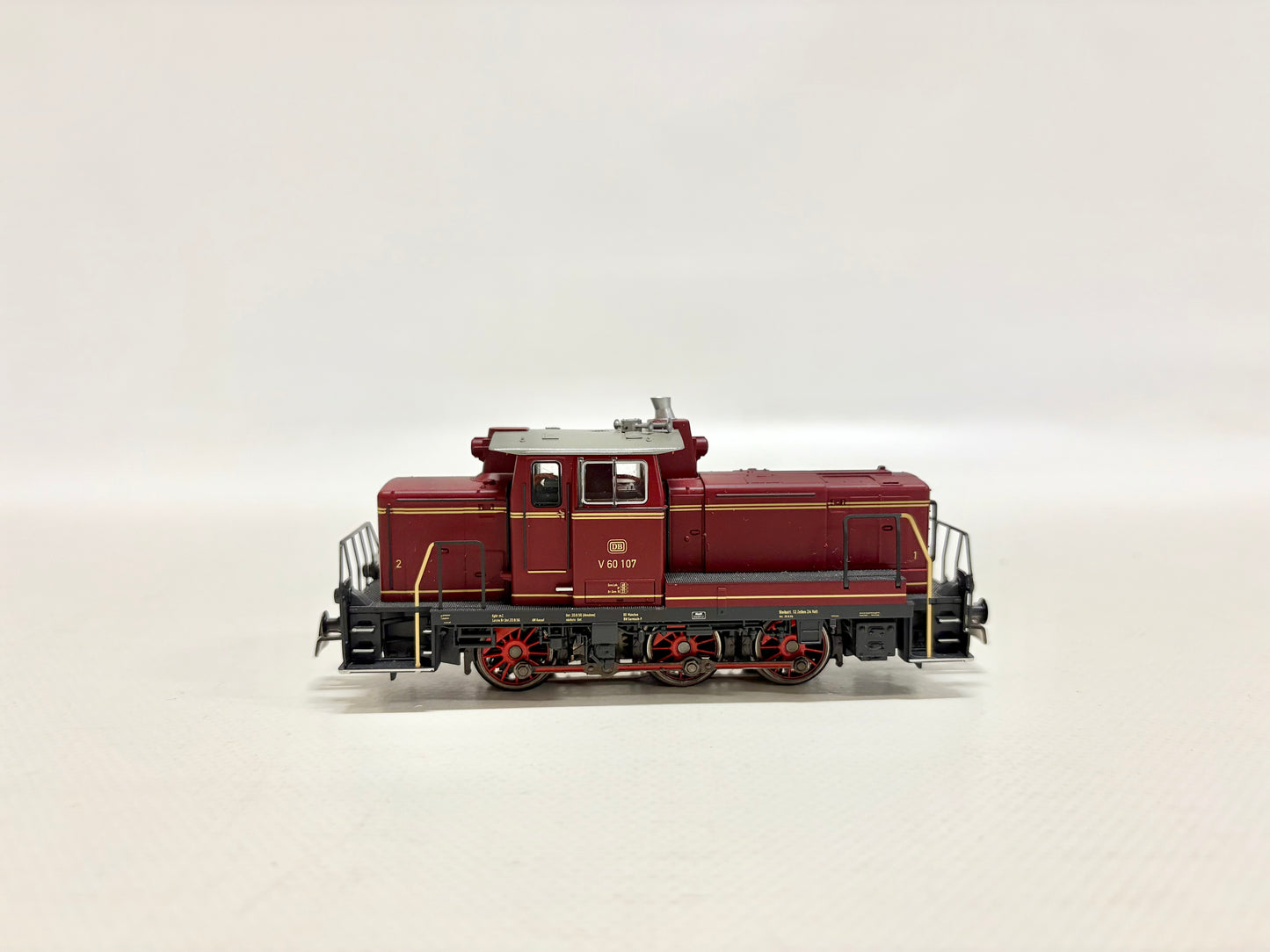 Märklin 37655 Mfx Digital & Sound Diesellokomotive V 60 107 DB AC H0