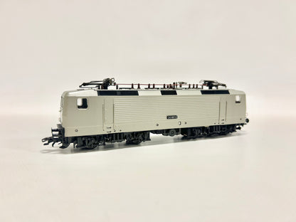 Märklin 3444 E-Lok Br 243 H0