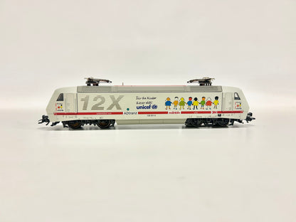 Märklin 34382 Digital Br 128 E-Lok "Unicef" DB H0