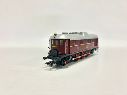 Märklin 37210 Digital Diesellok V140 DB H0