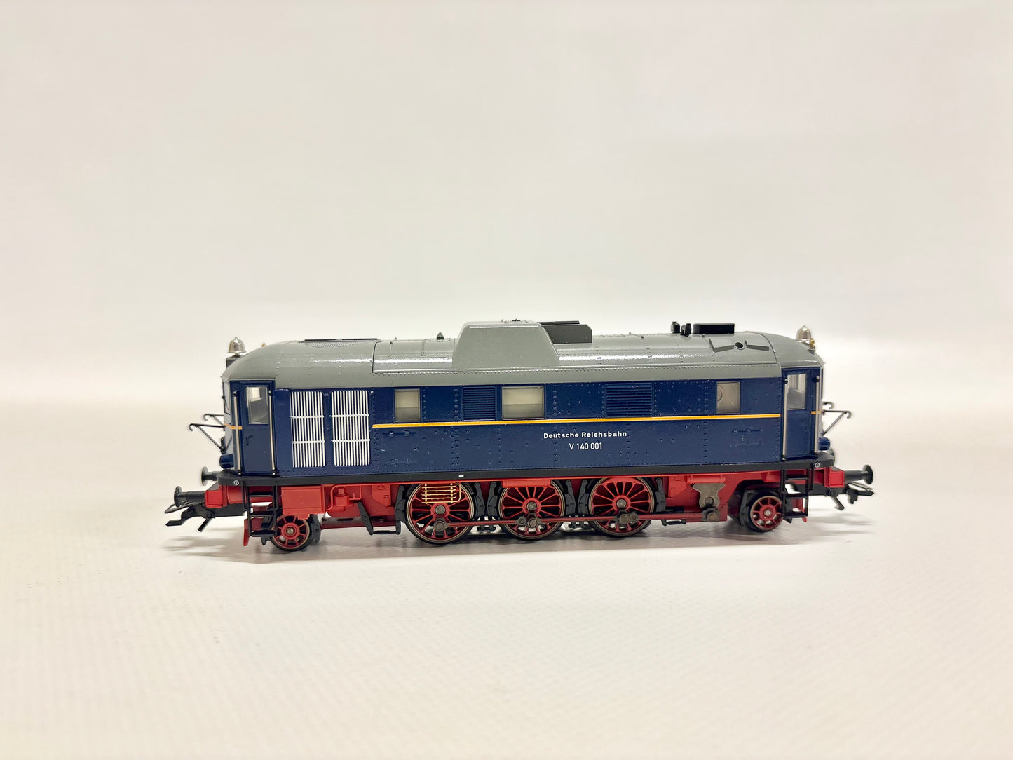 Märklin 37212 Mfx-Digital + Sound V140 001 DRG AC H0