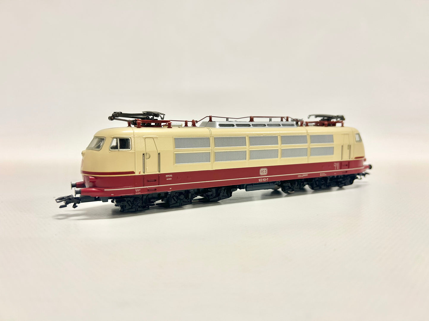 Märklin 3357 Br 103 Schnellzuglok E-Lok DB H0