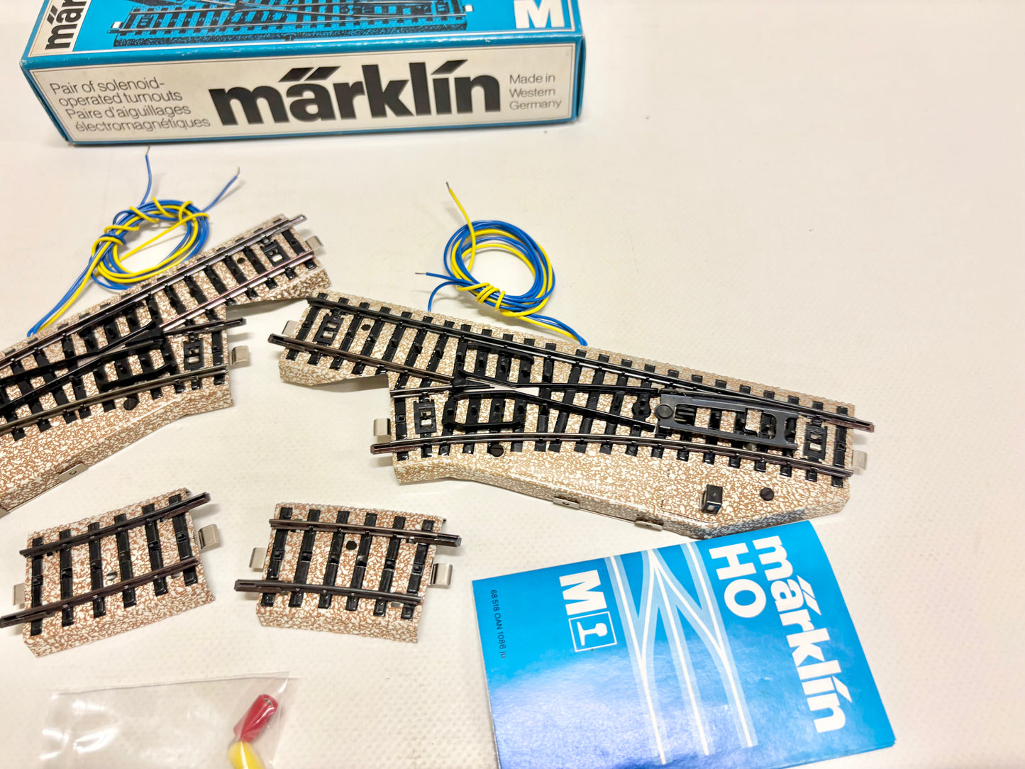 Märklin 5137 M-Gleise Weichenpaar AC H0