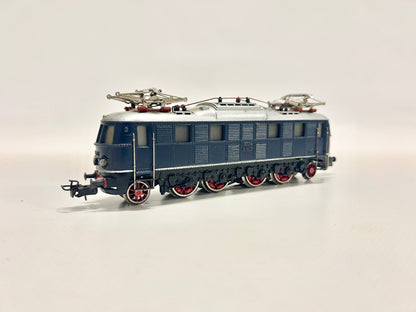 Märklin 3023 E18 E-Lok Schnellzuglok DB H0