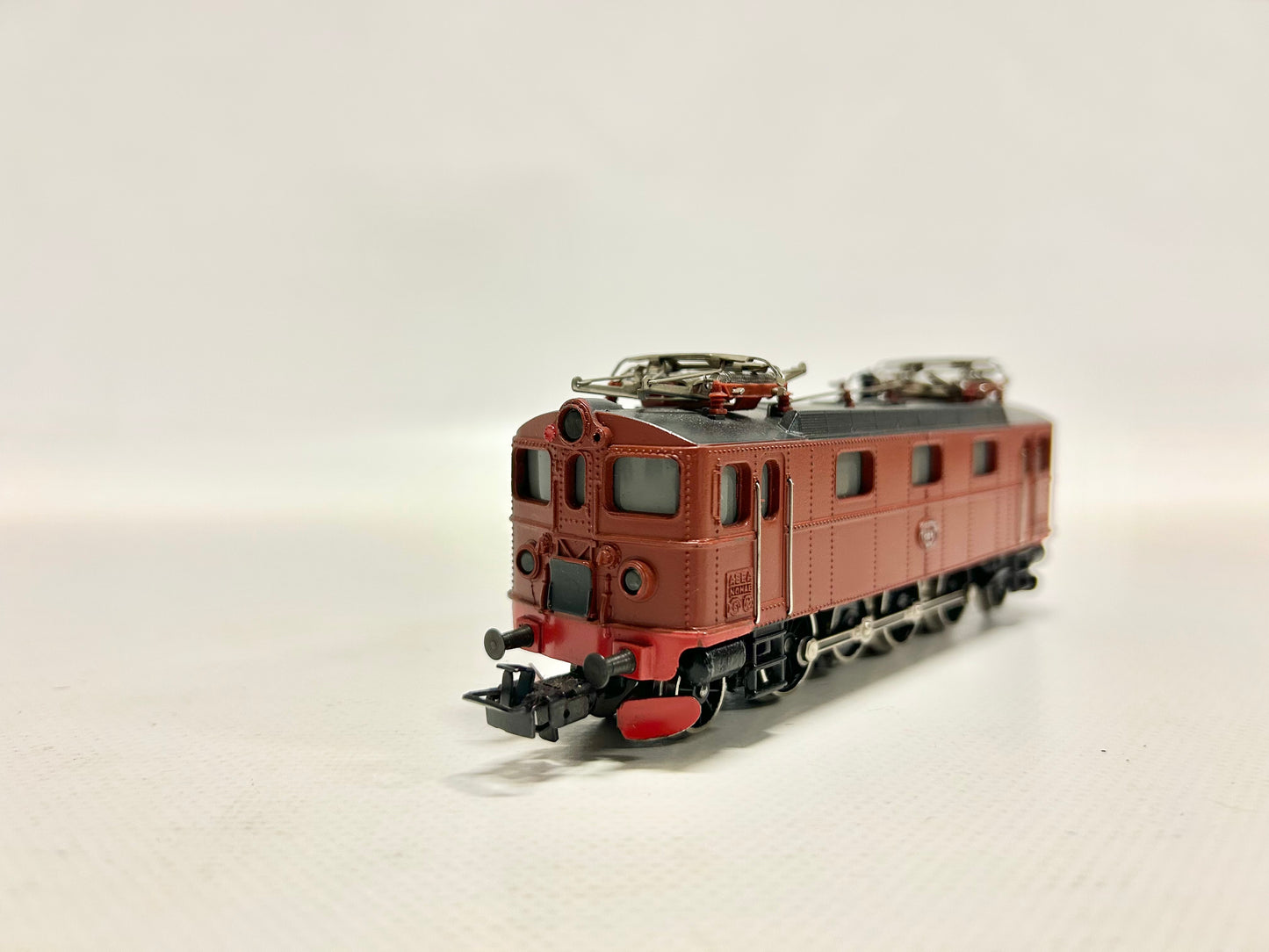 Märklin 3030 Schwedische E-Lok Da 884 SJ AC H0