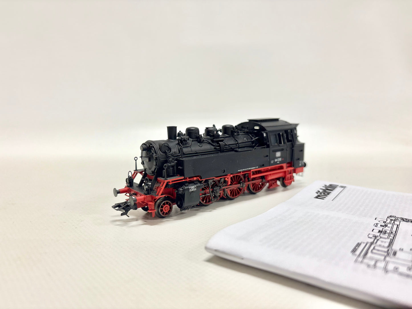 Märklin 39640 Mfx-Digital + Sound Br 64 250 DB AC H0