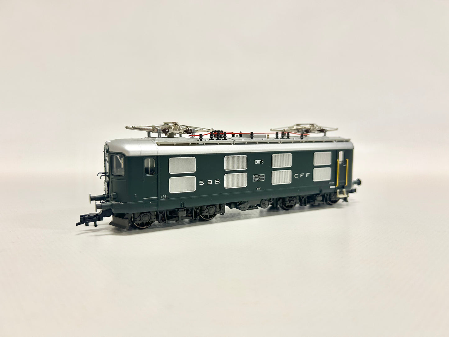 Trix 22330 DCC Digital + Sound E-Lok Re 4/4 SBB DC H0