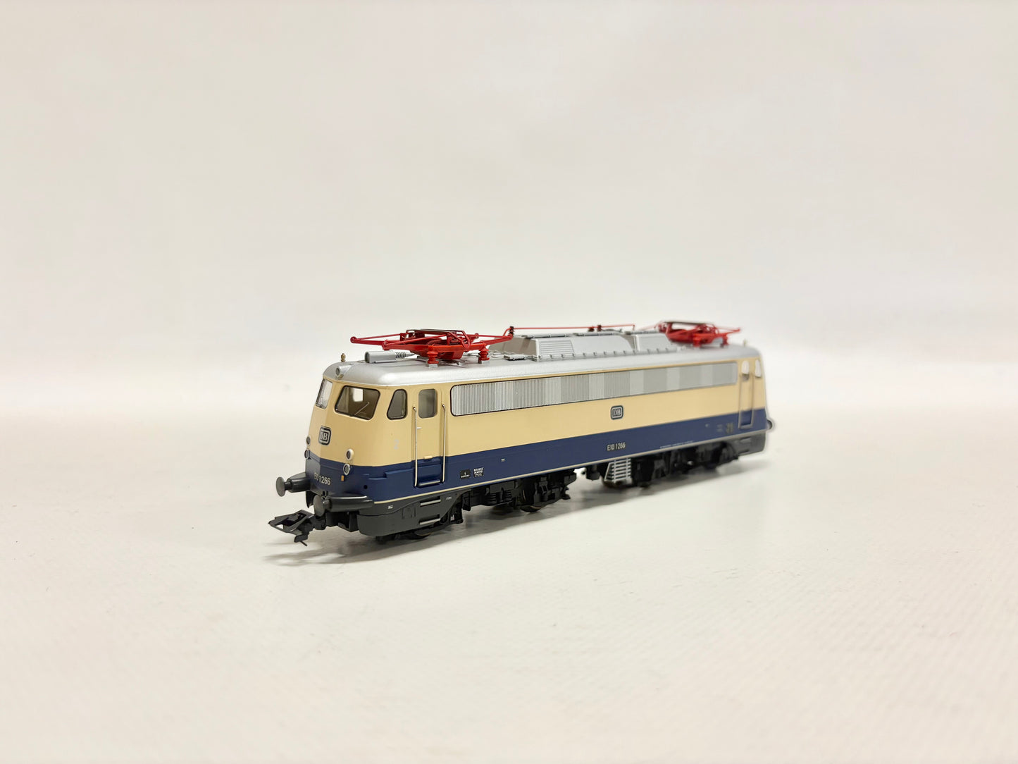 Märklin 39121 Elektrotriebwagen E10 1266 DB AC H0 Mfx Digital & Sound