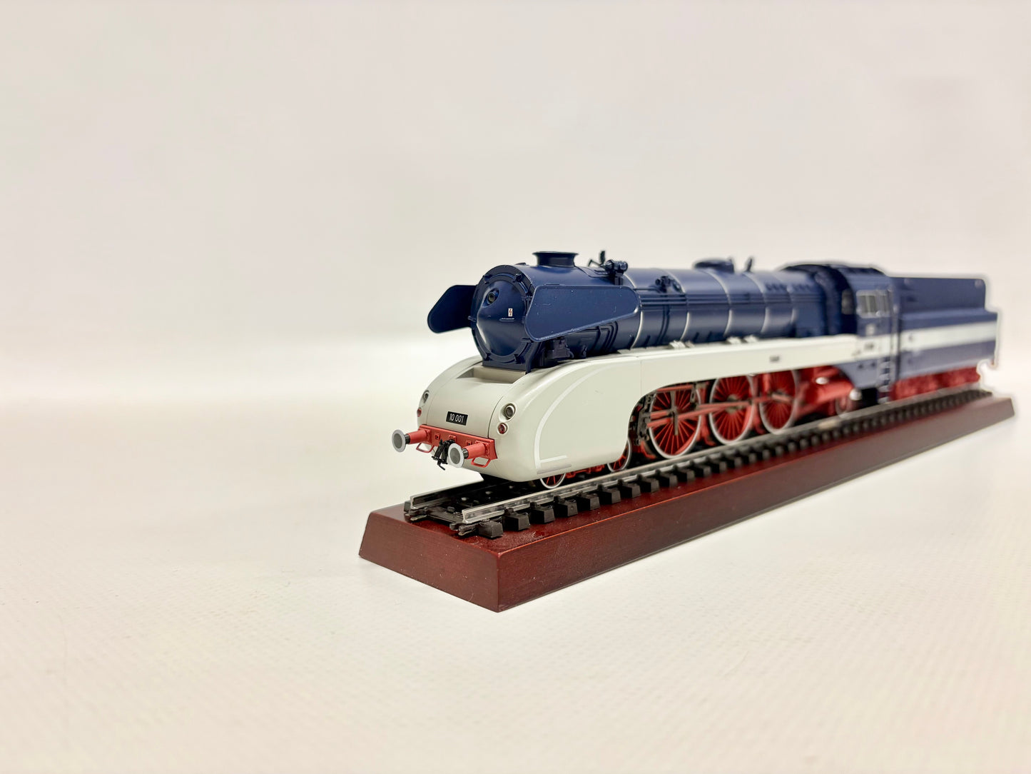 Märklin 37084 Mfx-Digital + Sound Dampflok Br 10 001 DB AC H0