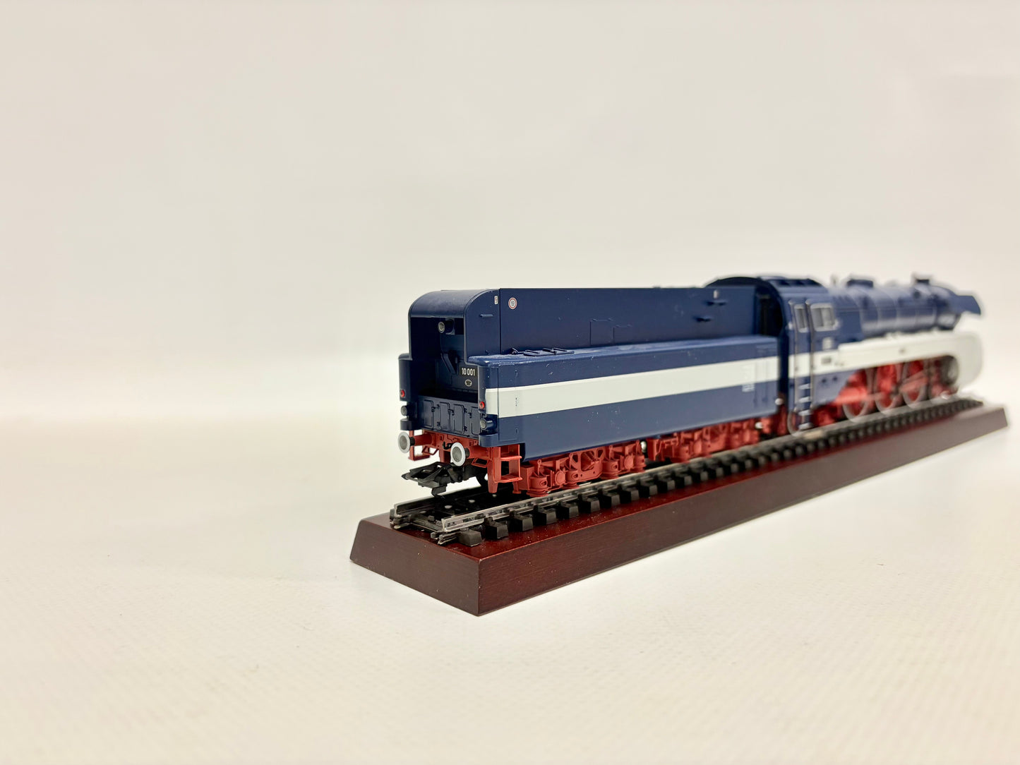 Märklin 37084 Mfx-Digital + Sound Dampflok Br 10 001 DB AC H0