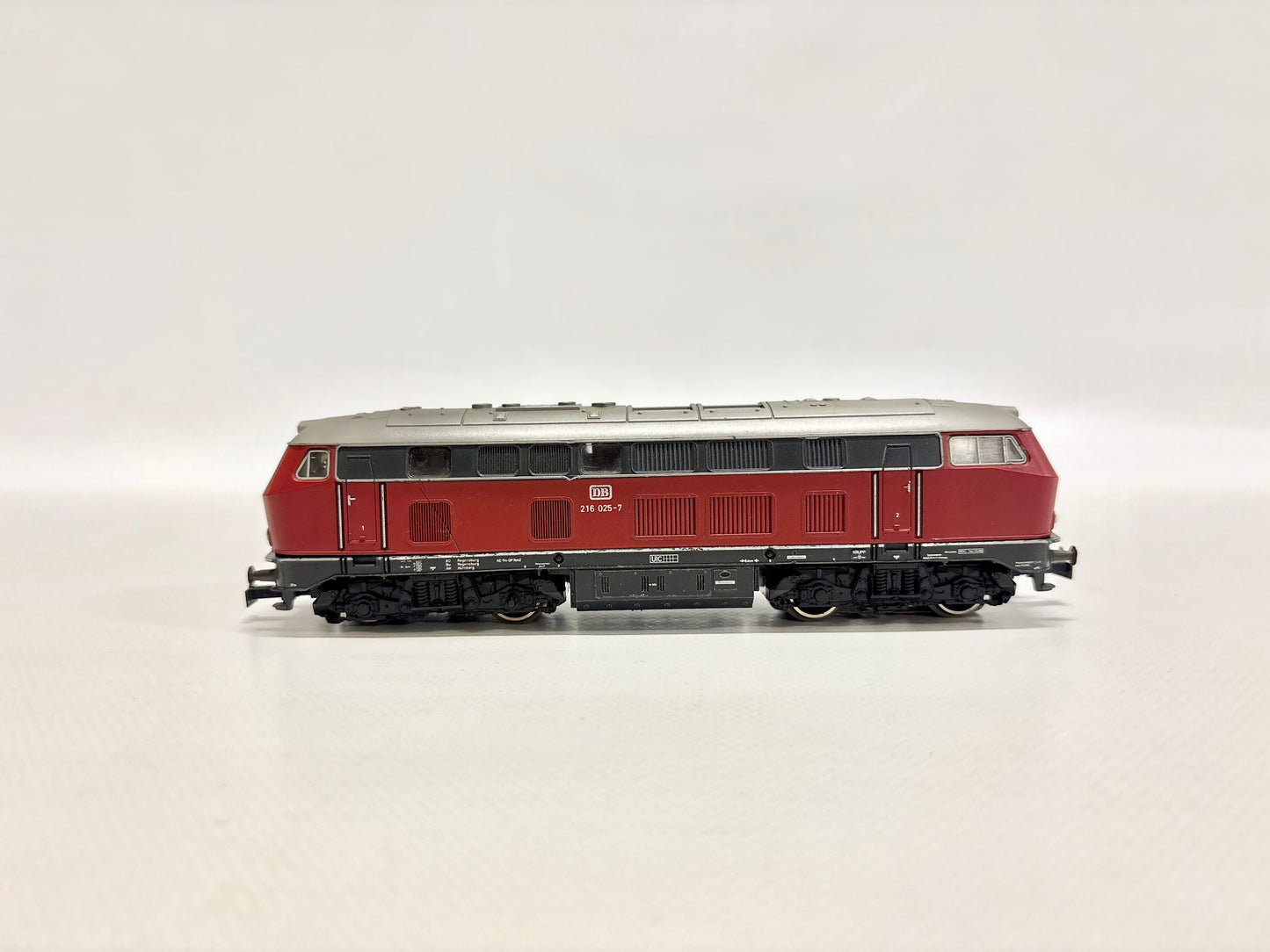 Märklin 3075 Diesellok Br 216 025-7 DB AC H0