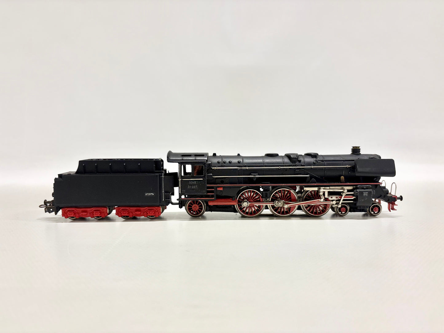 Märklin 3048 Dampflok Br 01 097 DB AC H0